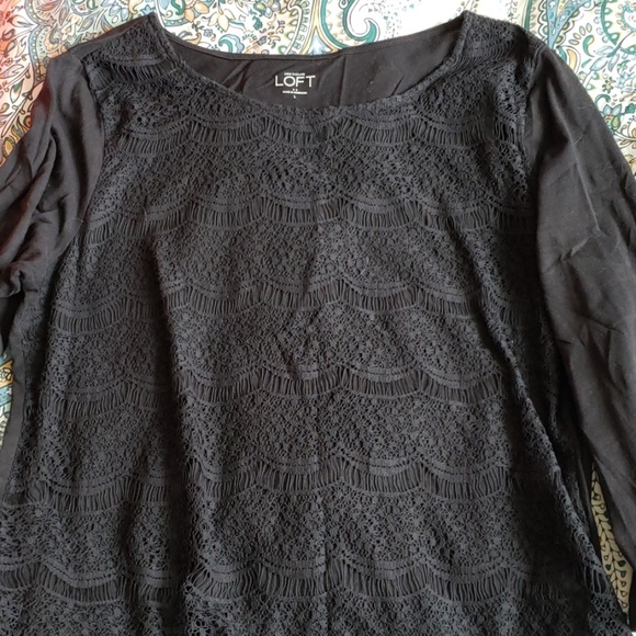 Loft black longsleeve lace - Picture 1 of 4